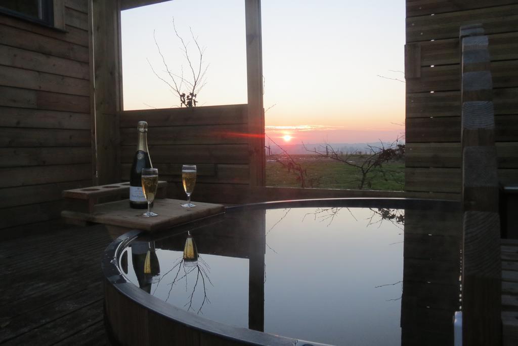 Camping Ferme Des Saules Hotel ไบโยล ภายนอก รูปภาพ